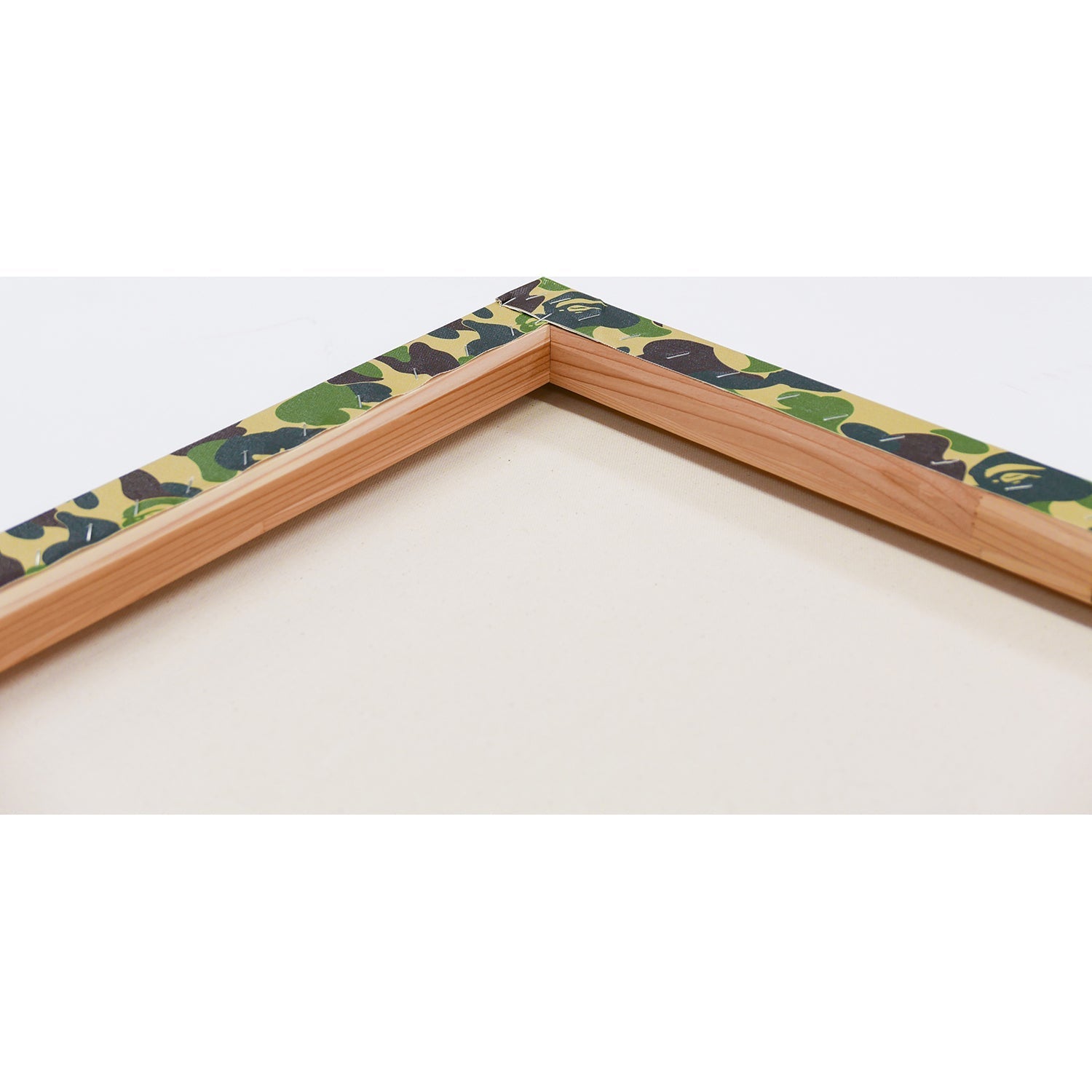 ABC CAMO CANVAS MEDIUM 18"x18"